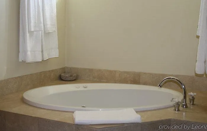 Rancho Manana Resort 3*