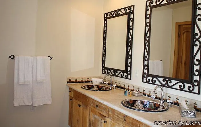 Rancho Manana Resort 3*